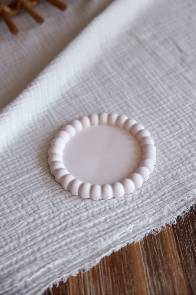 Decoratieve schaal met bubbelrand | Wit of Roze - Zivē