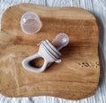 Geef foto weer in Gallery viewer, Fruit Feeder Fopspeen - Zivē