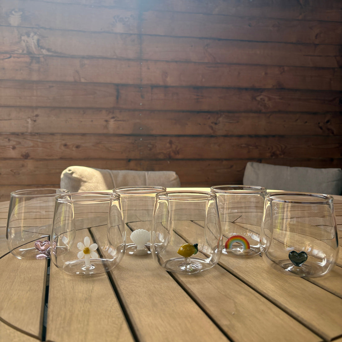 Waarom een drinkglas met figuur je tafel leuker maakt