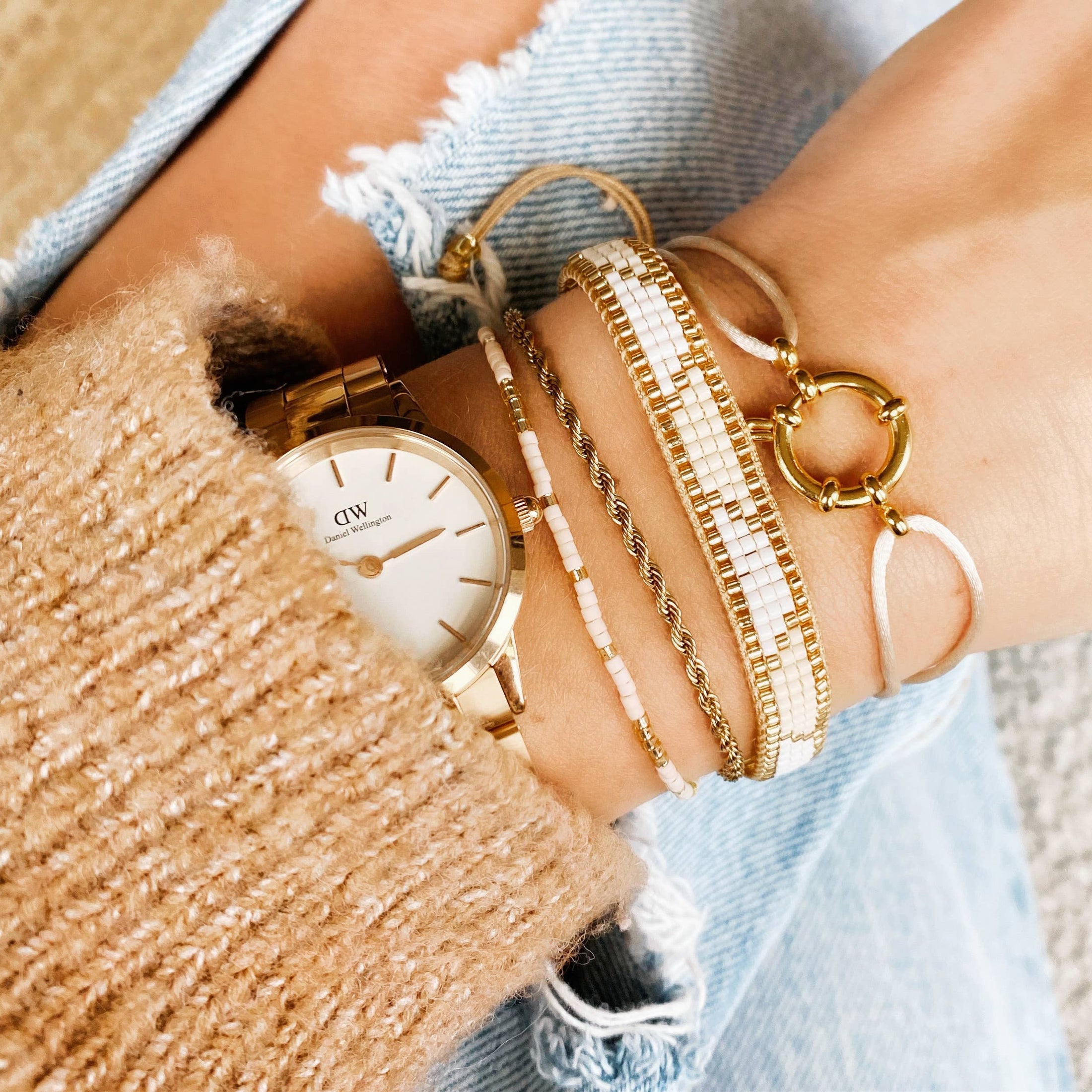 Armband met Wit Accent en Hartbedel