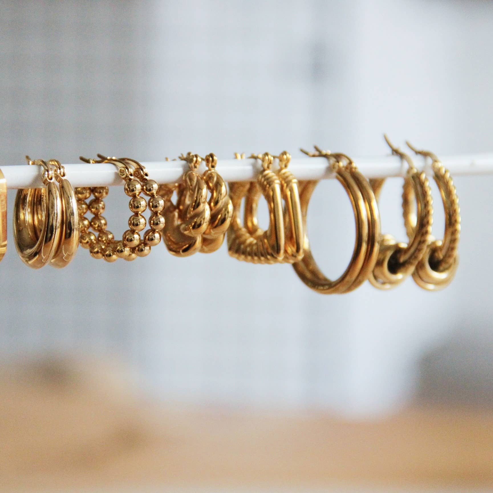Etnisch roestvrij staal ovaal 16mm „basic” - goud