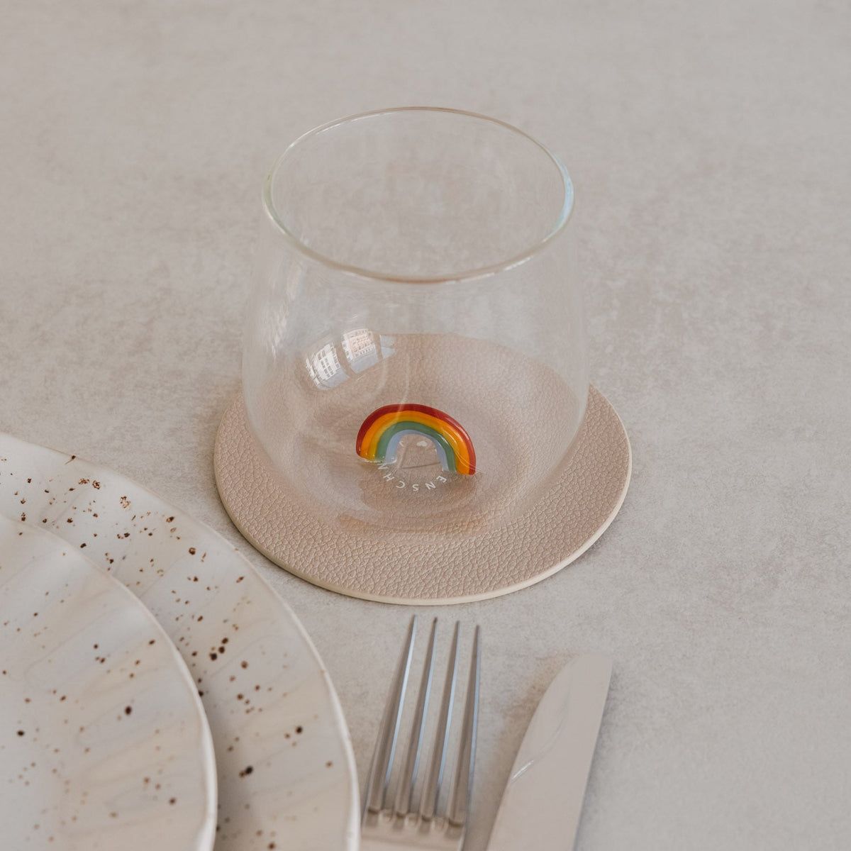 Drinkglas met regenboog - Zivē