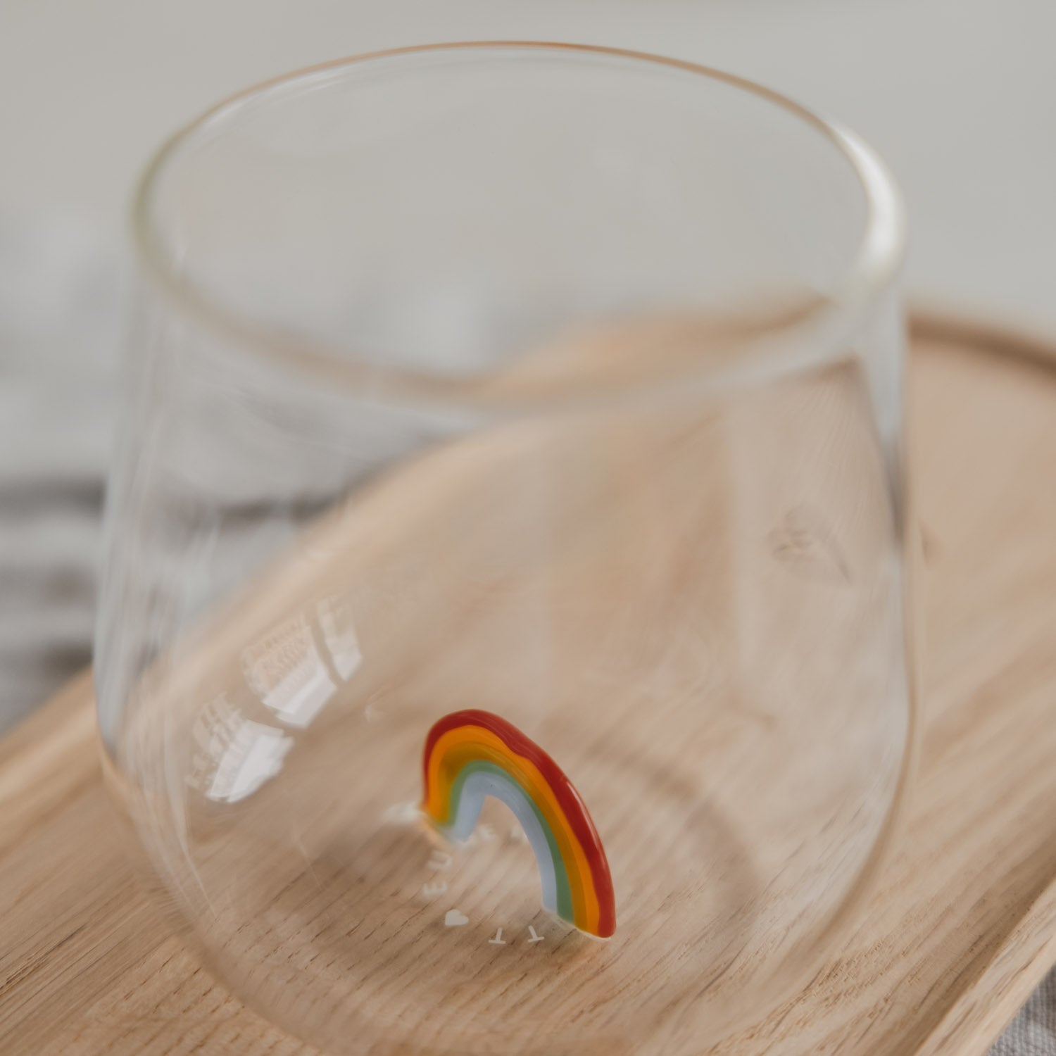 Drinkglas met regenboog - Zivē