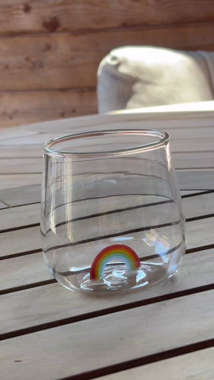 Drinkglas met regenboog